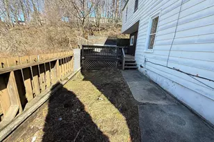 207 S Saint John St, Schuylkill Haven, PA 17972 - Photo 18