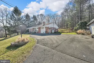 123 W Line St, Tremont, PA 17981 - Photo 4