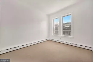 621 N Centre St, Pottsville, PA 17901 - Photo 4