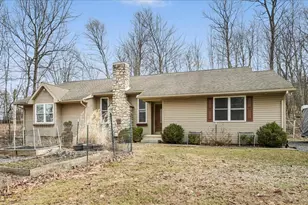 311 Sioux Dr, Auburn, PA 17922 - Photo 4