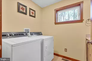 643 Deturksville Rd, Pine Grove, PA 17963 - Photo 40