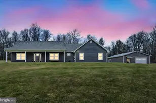 643 Deturksville Rd, Pine Grove, PA 17963 - Photo 2