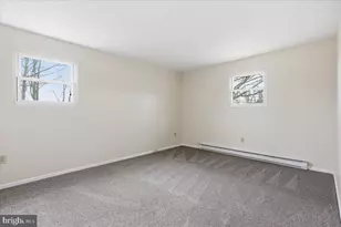 523 W Laurel St, Frackville, PA 17931 - Photo 24