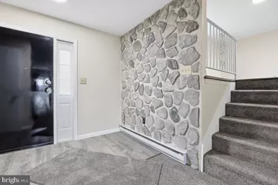 523 W Laurel Street, Frackville, PA 17931 - Photo 8