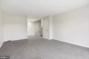 523 W Laurel St, Frackville, PA 17931 - Photo 12