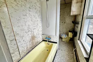 531 Peacock St, Pottsville, PA 17901 - Photo 22