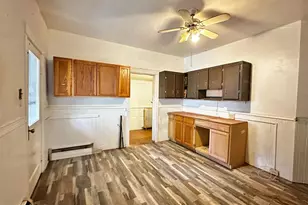 531 Peacock St, Pottsville, PA 17901 - Photo 14