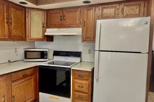 113 E Mahanoy St, Mahanoy City, PA 17948 - Photo 12