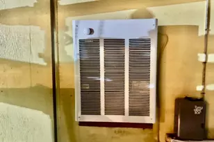 113 E Mahanoy St, Mahanoy City, PA 17948 - Photo 30