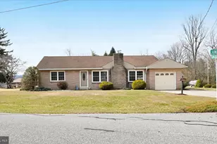 19 June Ave, Schuylkill Haven, PA 17972 - Photo 2