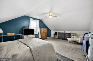 412 E Bacon St, Pottsville, PA 17901 - Photo 18