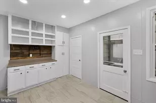 320 Spring Garden St, Pottsville, PA 17901 - Photo 12