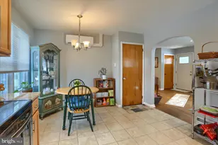 144 Mahantongo Dr, Pottsville, PA 17901 - Photo 16