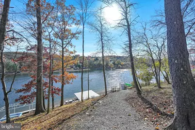 1503 Wynonah Drive, Auburn, PA 17922 - Photo 6