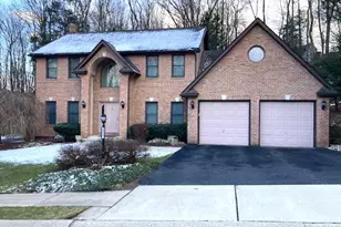 213 Norwegian Woods Dr, Pottsville, PA 17901 - Photo 1