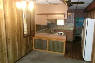 201 N George St, Pottsville, PA 17901 - Photo 4