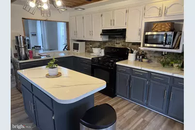 1148 W Coal Street, Shenandoah, PA 17976 - Photo 8