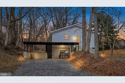 1024 Pine Street, Pottsville, PA 17901 - Photo 2