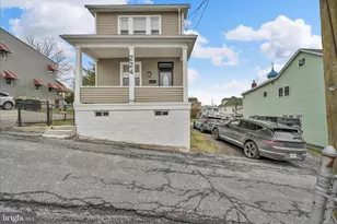 224 Fisher Ave, Coaldale, PA 18218 - Photo 4