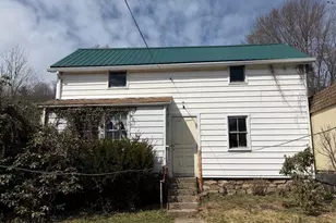 701 E Grand Ave, Tower City, PA 17980 - Photo 6