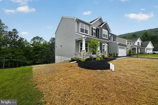 57 Sajer Rd, Pottsville, PA 17901 - Photo 2