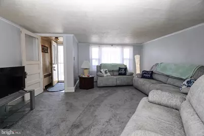 243 Pierce Street, Pottsville, PA 17901 - Photo 6