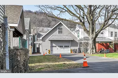 135 S 2nd Street, Saint Clair, PA 17970 - Photo 22
