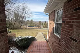 1527 Oak Rd, Pottsville, PA 17901 - Photo 22
