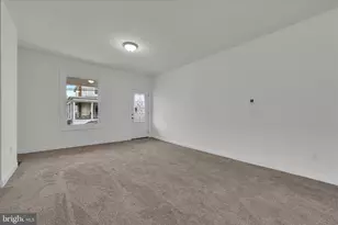 120 E Chestnut St, Frackville, PA 17931 - Photo 8