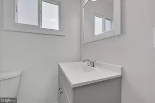 120 E Chestnut St, Frackville, PA 17931 - Photo 18