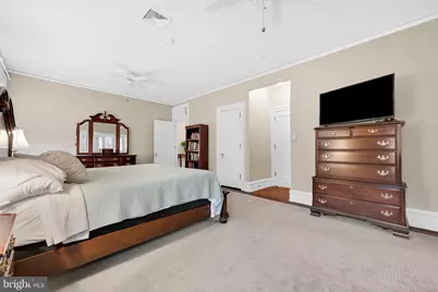 1811 Mahantongo Street, Pottsville, PA 17901 - Photo 24