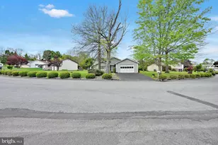616 Lee St, Orwigsburg, PA 17961 - Photo 20