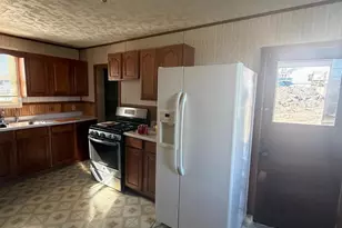 917 E Wiconisco Ave, Tower City, PA 17980 - Photo 6