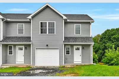1342 Seneca Street, Pottsville, PA 17901 - Photo 1