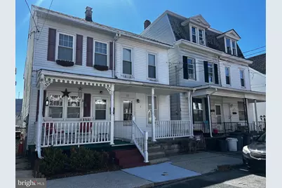 611 Fairview Street, Pottsville, PA 17901 - Photo 1