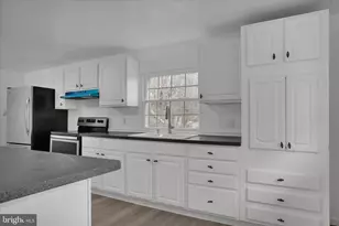 19 Back St, Mahanoy City, PA 17948 - Photo 6