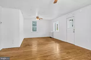 404 Main St, Lavelle, PA 17943 - Photo 6