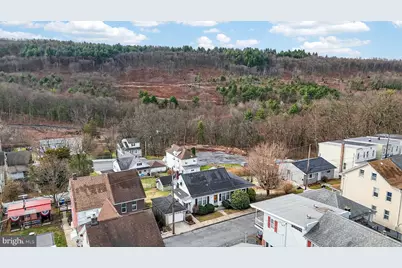 230 W Howard Avenue, Coaldale, PA 18218 - Photo 2