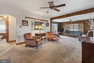 230 W Howard Ave, Coaldale, PA 18218 - Photo 10