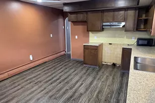 317 S Nice St, Frackville, PA 17931 - Photo 6