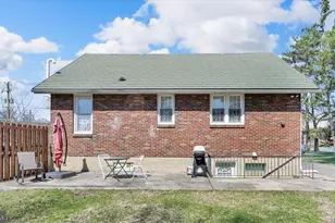 417 S Wayne St, Orwigsburg, PA 17961 - Photo 28