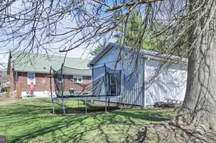 417 S Wayne St, Orwigsburg, PA 17961 - Photo 24