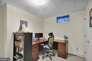 2004 Ridgeview Dr, Orwigsburg, PA 17961 - Photo 30