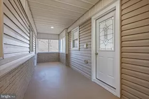 115 Mahantongo Dr, Pottsville, PA 17901 - Photo 24