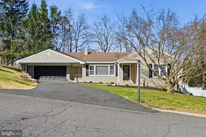 115 Mahantongo Drive, Pottsville, PA 17901 - Photo 1