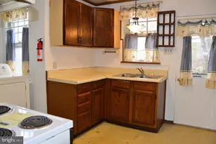 24 North St, Port Carbon, PA 17965 - Photo 4