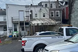 309-311 E Centre St, Shenandoah, PA 17976 - Photo 2