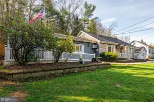 127 Molleystown Rd, Pine Grove, PA 17963 - Photo 2