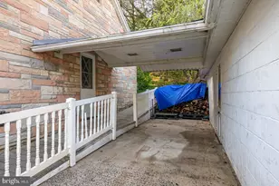 127 Molleystown Rd, Pine Grove, PA 17963 - Photo 4