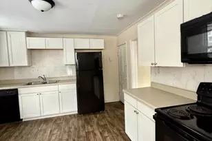 200-202 Buckley St, Minersville, PA 17954 - Photo 16